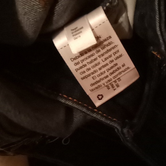 Universal Thread Jeans - Picture 8 of 9